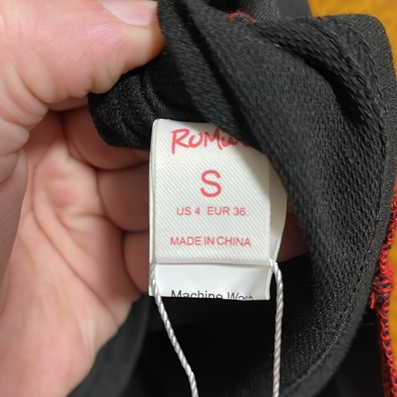 Brand new women’s off the shoulder sweater - Picture 4 of 5